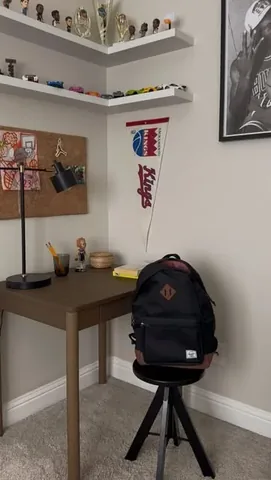 raisingfivekind Instagram post about Back to school preparation