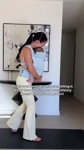 randikennedy_ Instagram post about Postpartum fitness mindset