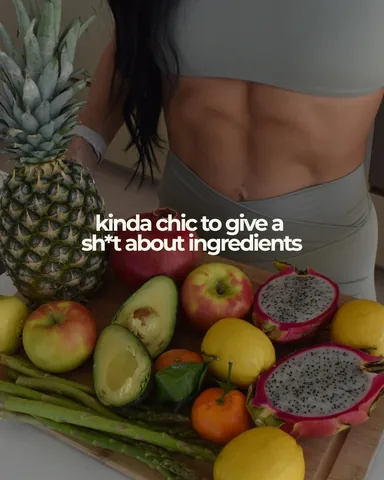 randikennedy_ Instagram post about Postpartum lifestyle