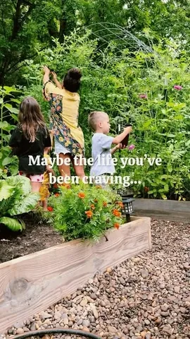 randilynngreene Instagram post about Unhurried childhood