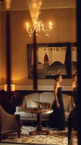 raz_kind Instagram post about Luxury hotel experience