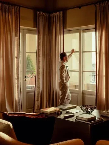 raz_kind Instagram post about Luxury hotel travel