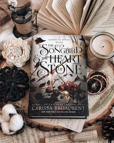 readingmypages Instagram post about Fantasy romance book feature