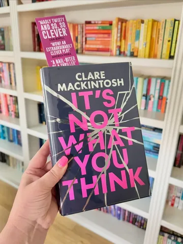 readwithjamie Instagram post about Book subscription and thriller recommendation