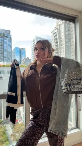 reeses_pieces77 Instagram post about Fashion