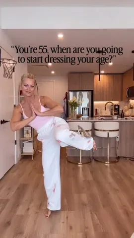 renae.olivia Instagram post about Confidence and style over 50