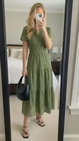 reneenicoleblog Instagram post about Fashion