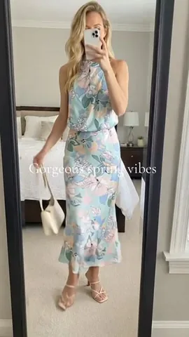reneenicoleblog Instagram post about Fashion styling