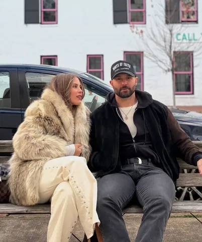 renzirob Instagram post about Thanksgiving gratitude