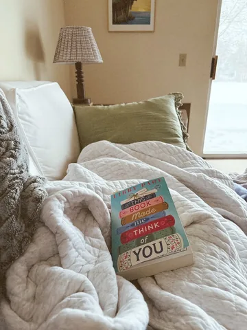 reviewsshewrote Instagram post about Emotional reading