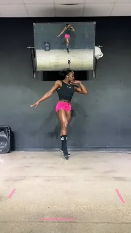rheaagayle Instagram post about Posing practice