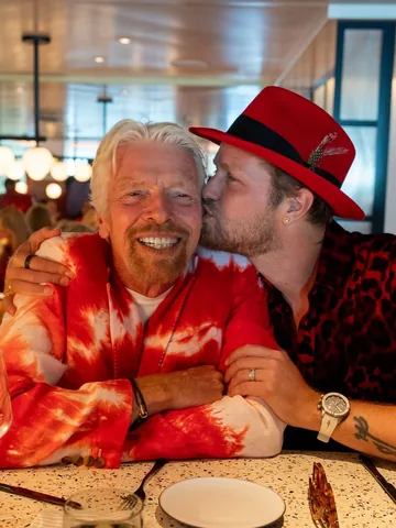 richardbranson Instagram post about Family birthday