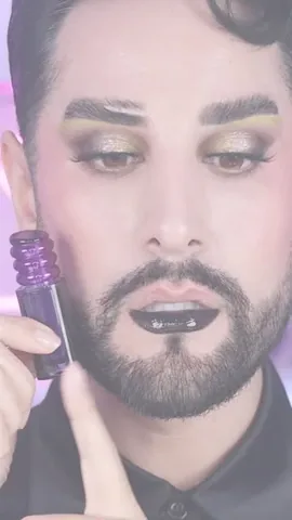 robertwlsh Instagram post about Lip product demonstration