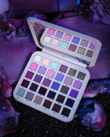 robertwlsh Instagram post about Beauty product launch