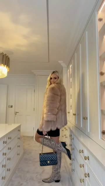 rosanna_davison Instagram post about Outfit styling