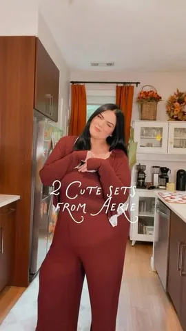 roseybeeme Instagram post about Fall clothing sets