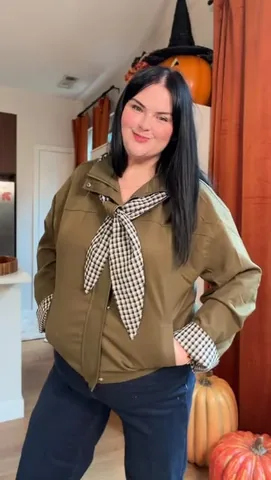 roseybeeme Instagram post about Fall jacket
