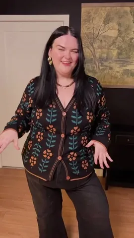 roseybeeme Instagram post about Fall outfit