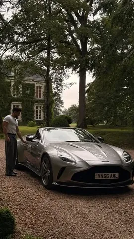rowanrow Instagram post about Cars