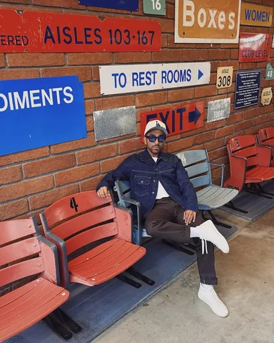 rule_of_thumbs Instagram post about Personal lifestyle