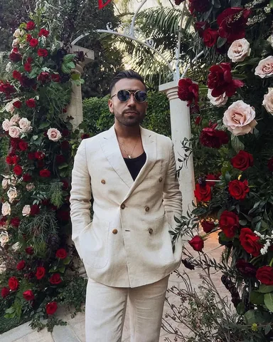 rule_of_thumbs Instagram post about Event fashion