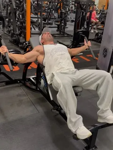 ryanjterry Instagram post about Chest workout and coaching offer