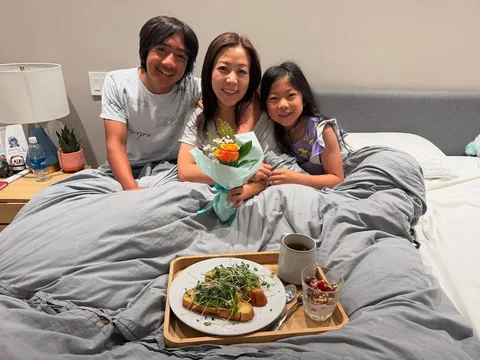 ryansworld Instagram post about Mother's Day celebration