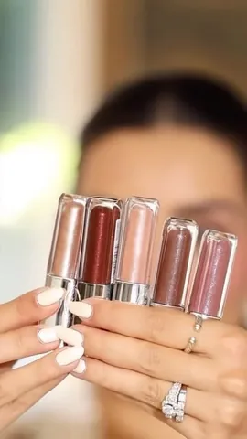 sadaf_beauty Instagram post about Shimmer lip oil