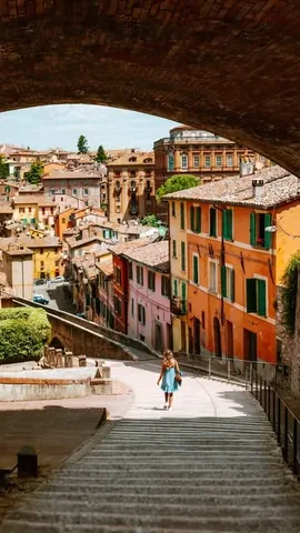 saltinourhair Instagram post about Umbria travel