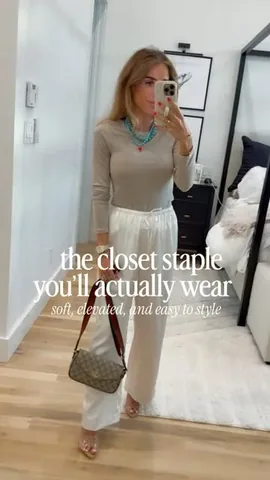 samanthabelbel Instagram post about Wardrobe basics