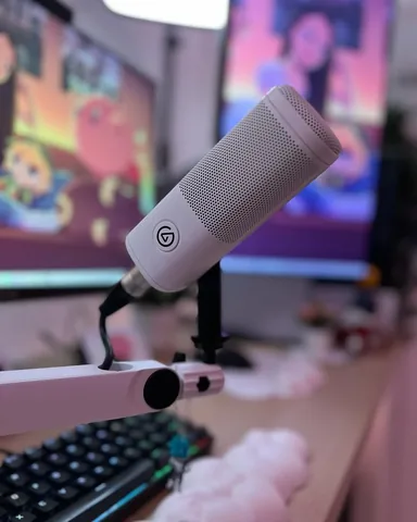 samoraeu Instagram post about Elgato Wave DX microphone