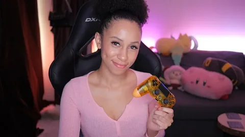 samoraeu Instagram post about Gaming hardware and games