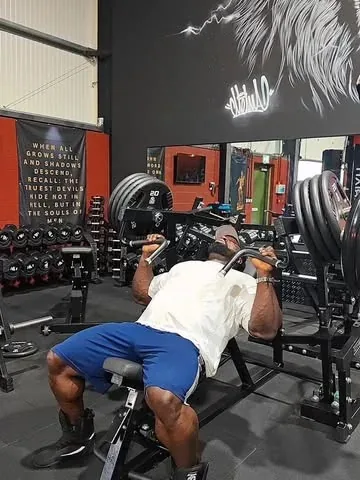 samson__dauda Instagram post about Chest workout