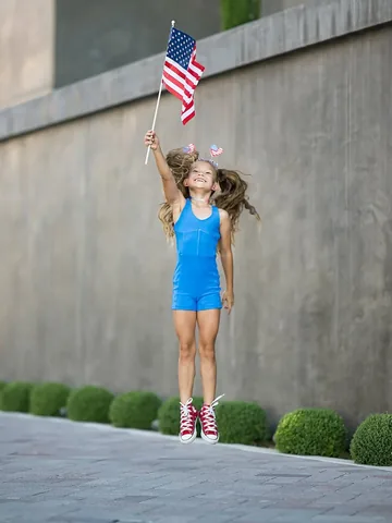 sandrassuperpower Instagram post about Independence Day celebration
