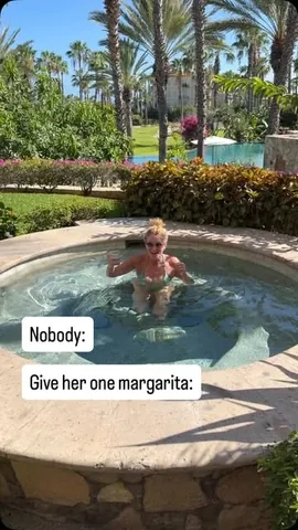 sarahcolonna1 Instagram post about Travel humor