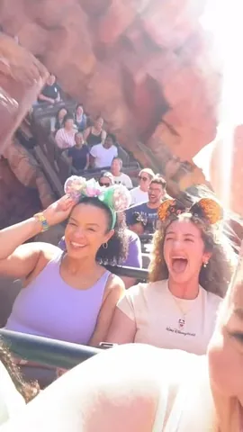 Sarah Rae Vargas Instagram post thumbnail