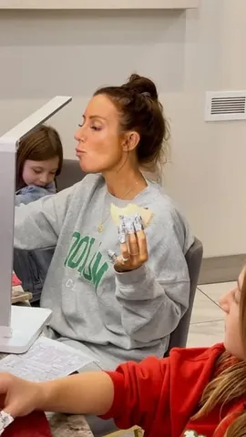 sarah_lit Instagram post about Uncrustables product promotion