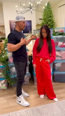 sarah_lit Instagram post about Couples humor