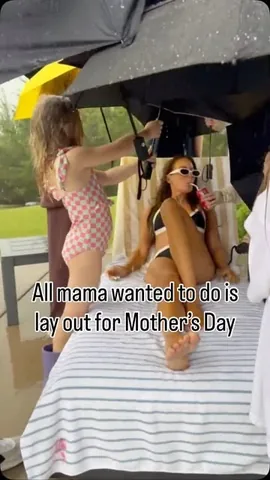 sarah_lit Instagram post about Mother’s Day