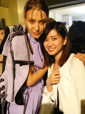 sarah_tang Instagram post about 個人成長與演唱會宣傳