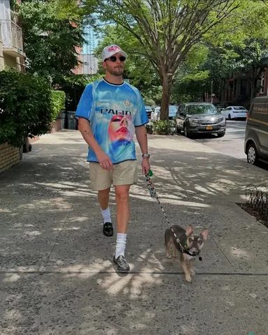 sartoriallyinc Instagram post about Humor