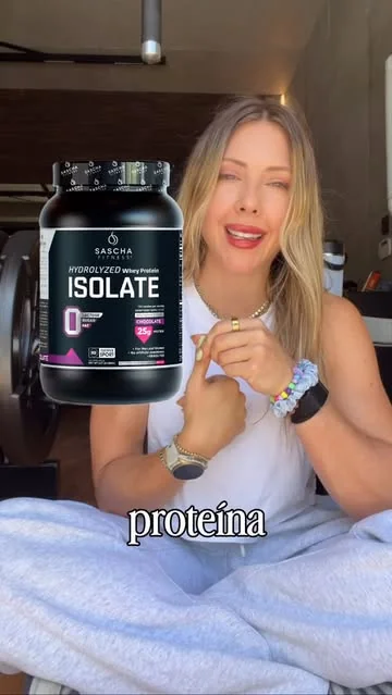 saschafitness Instagram post about Nutrición para recomposición corporal