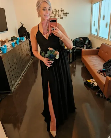 savagegiggles Instagram post about Personal fashion