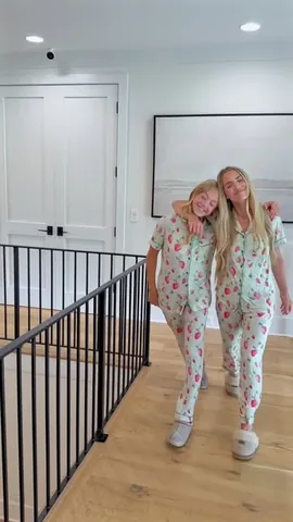 sav.labrant Instagram post about Mother daughter bonding