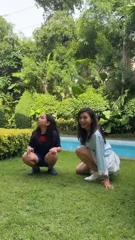 scarletsnowbelo Instagram post about Mother daughter trend