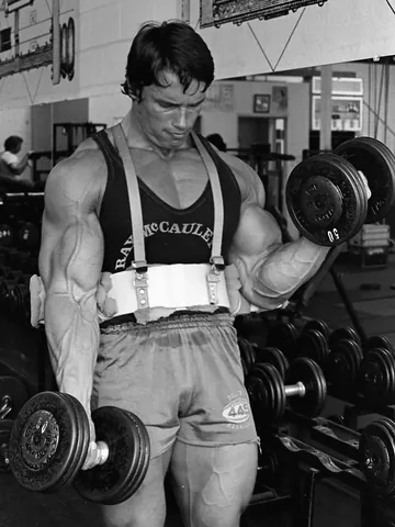 schwarzenegger Instagram post about Fitness app promotion