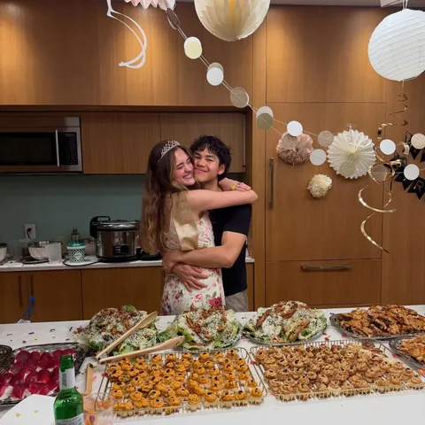 seanlew Instagram post about Cooking and dinner hosting