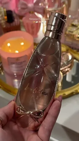 selfcarebae077 Instagram post about Sam Edelman fragrance review