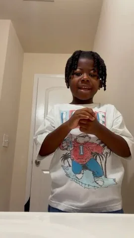 semajxane Instagram post about Toddler behavior