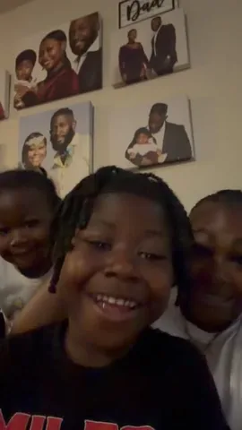 semajxane Instagram post about Family interaction